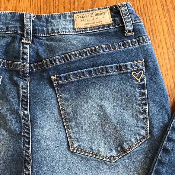 Velvet Heart Trina High Rise Jeans - Picture 4 of 11